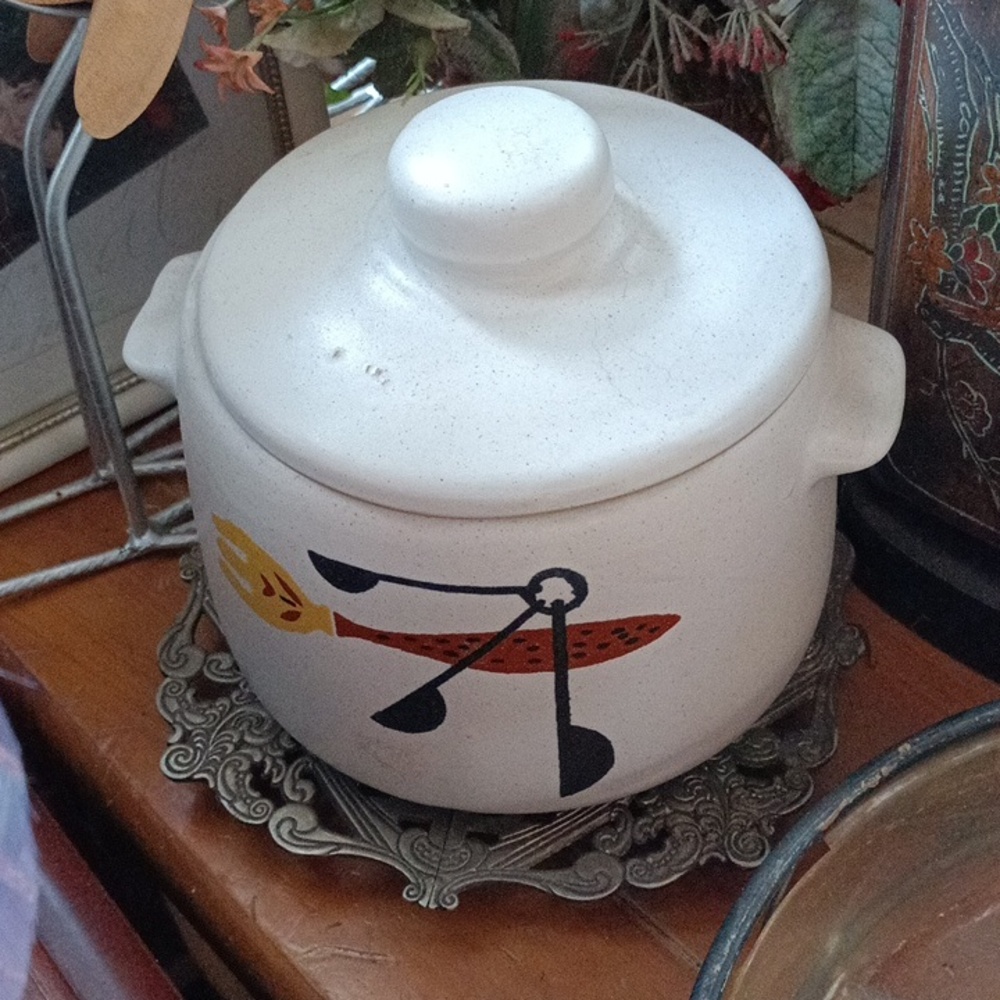 2 vintage CROCKS
